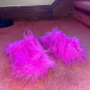 Pink fur slippers